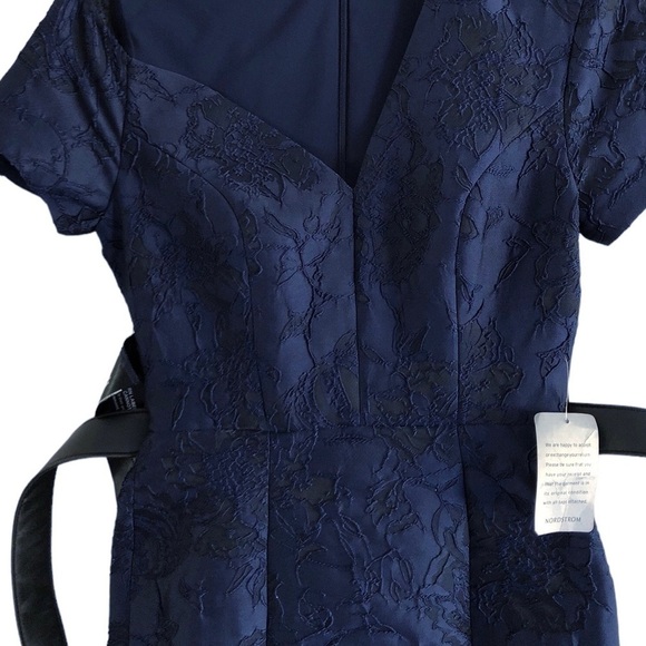 Kay Unger Adrianna Blue Floral Jacquard Asymmetrical V-Neck Sheath Dress Size 0 - Picture 5 of 13